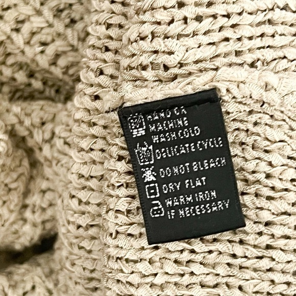 August Silk Knit Button-Front Cardigan – Size M - Picture 5 of 6